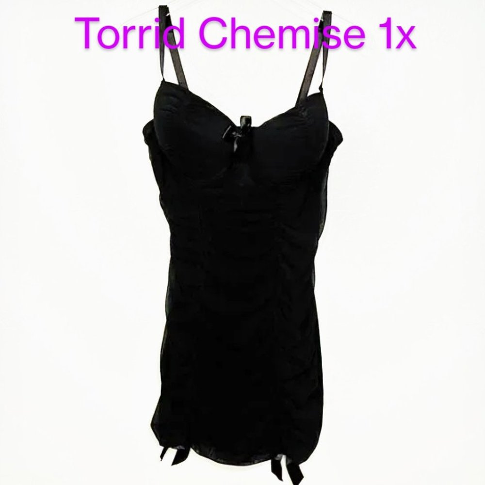 Torrid Black Ruched Mesh Chemise size 1
